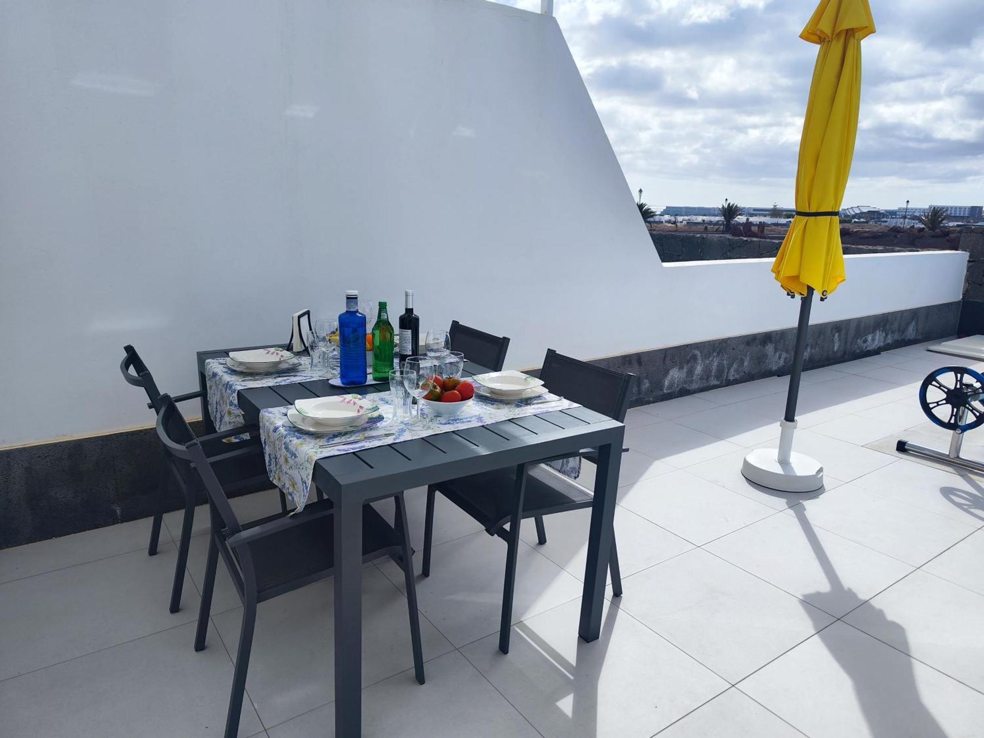 Villa Perla Blanca En Playa Blanca Экстерьер фото
